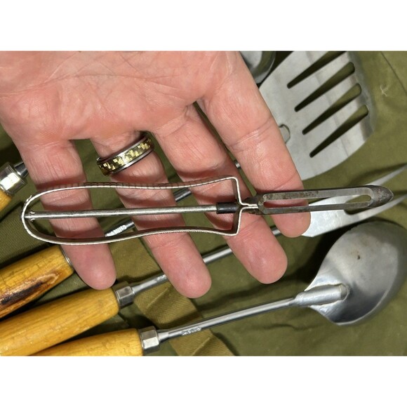 5 Vtg. EKCO BOY SCOUTS CHROME Camping Kitchen Utensils Spoon Ladle Fork Spatula - Picture 5 of 16